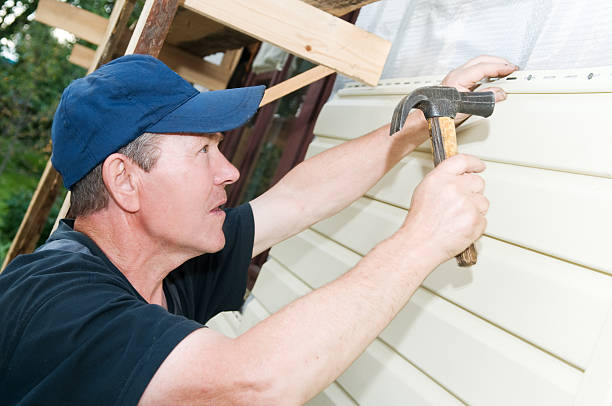 Best Siding Removal and Disposal  in Sikeston, MO